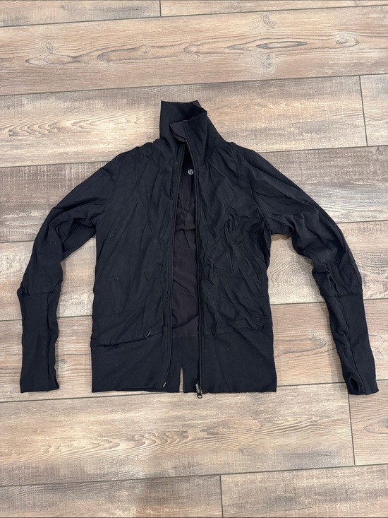 lululemon athletica Jackets & Blazers - lululemon athletica Black Women's Zip-Up Bomber Jacket